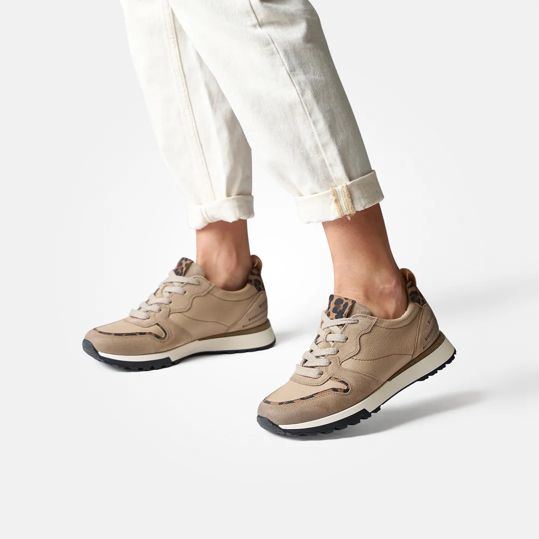 Paul Green Sneaker with removable footbed Beige